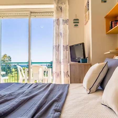 Mit Korallenblick In Chianchitta-pallio By Interhome *